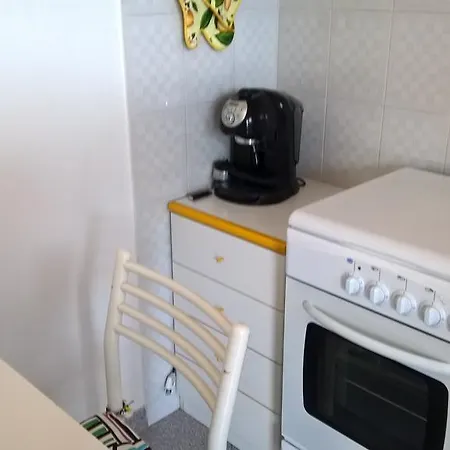 Apartment 5/6 Beds