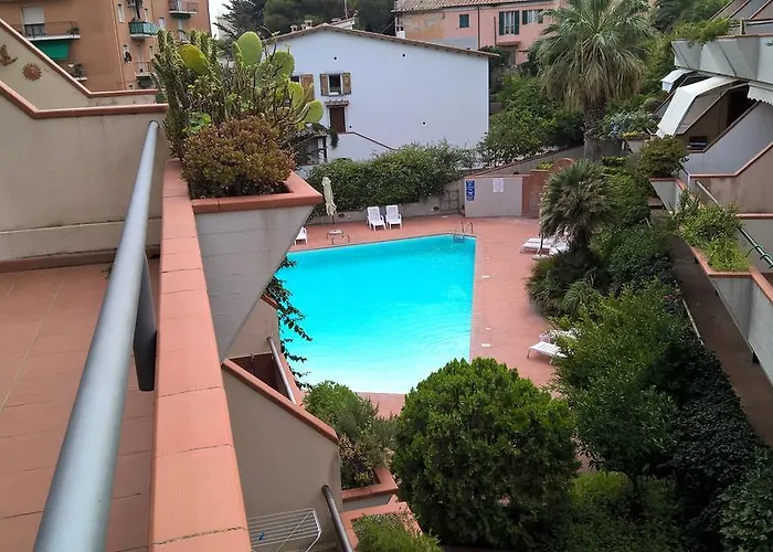 5/6 Beds Porto Azzurro