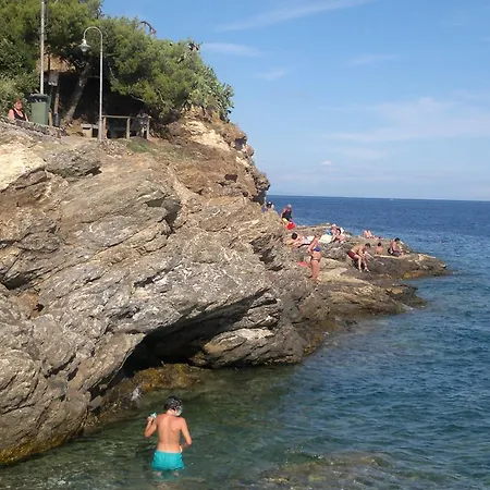 5/6 Beds Appartamento Porto Azzurro