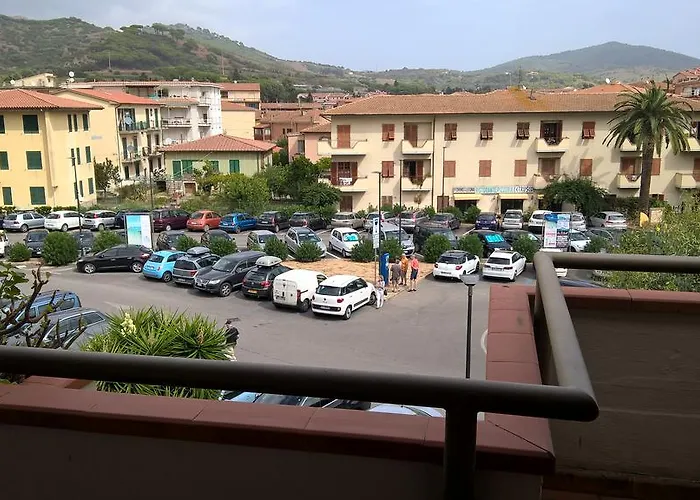 5/6 Beds Appartement Porto Azzurro